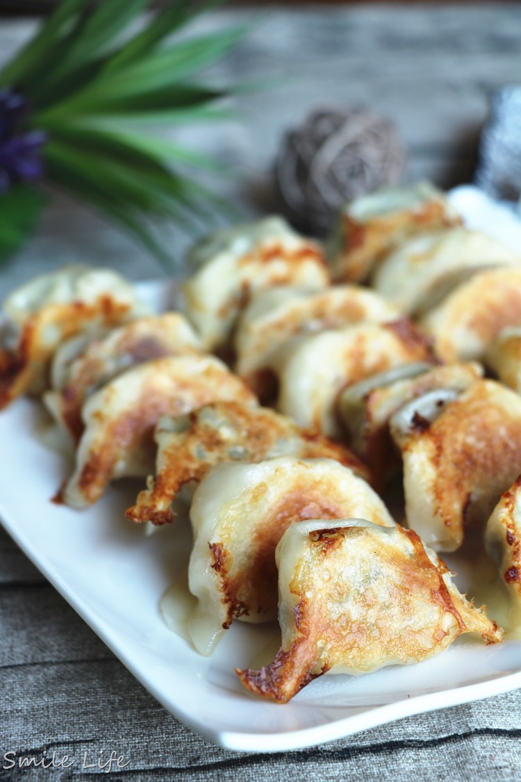 ▌好食味▌網購美食「貓咪啃餃子」宅配松阪豬手工水餃／雞捲