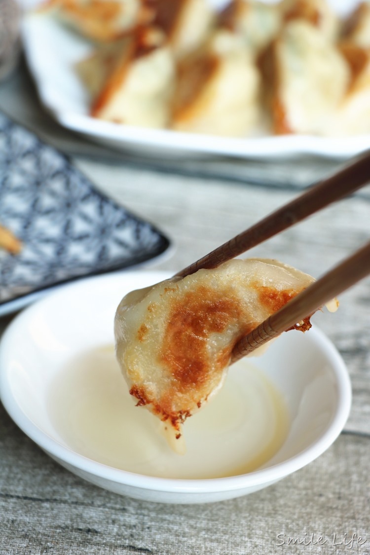 ▌好食味▌網購美食「貓咪啃餃子」宅配松阪豬手工水餃／雞捲