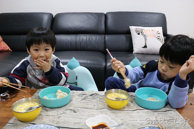 ▌好食味▌網購美食「貓咪啃餃子」宅配松阪豬手工水餃／雞捲