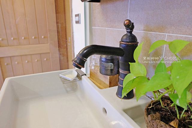 台南沐光之城北歐房洗手台