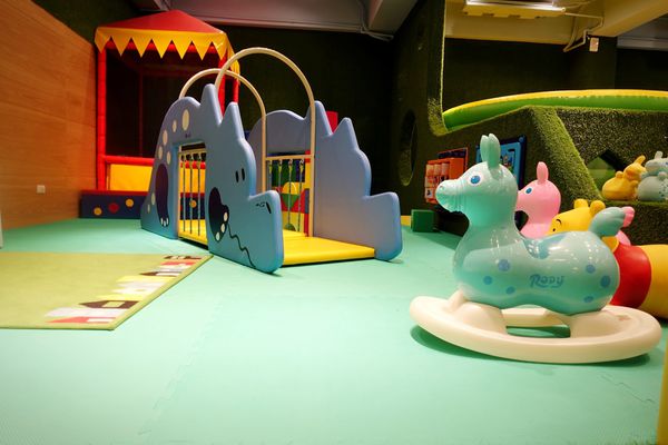 17-04-10-22-35-02-070_deco