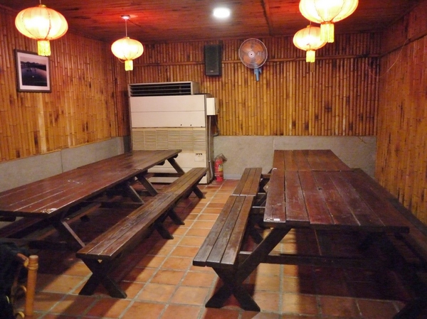 活跳跳活蝦餐廳：活跳跳活蝦餐廳-