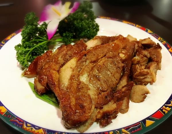 活跳跳活蝦餐廳：【桃園市】活跳跳活蝦餐廳 / 桃園市 / 活蝦料理 / 海鮮餐廳 內附小孩遊樂區、飛鏢機、停車場