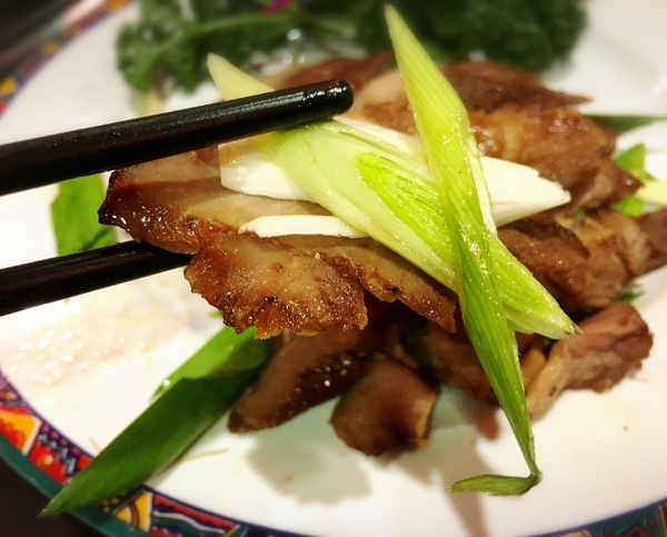 活跳跳活蝦餐廳：【桃園市】活跳跳活蝦餐廳 / 桃園市 / 活蝦料理 / 海鮮餐廳 內附小孩遊樂區、飛鏢機、停車場