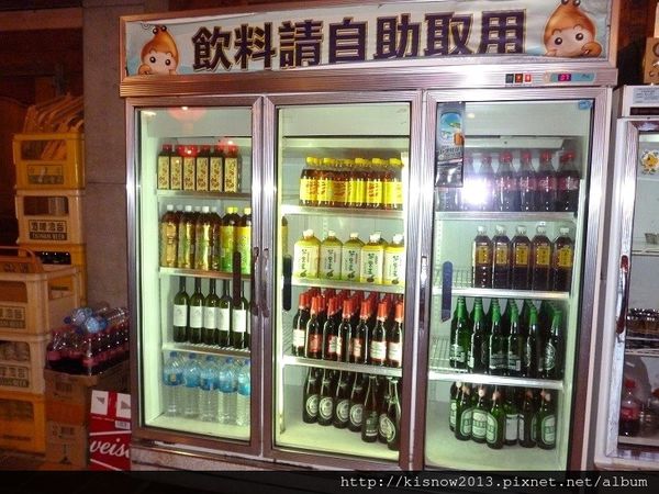 活蝦12-飲料櫃.JPG