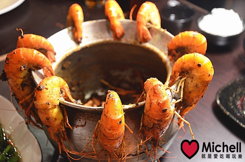 桃園市【活跳跳活蝦餐廳】