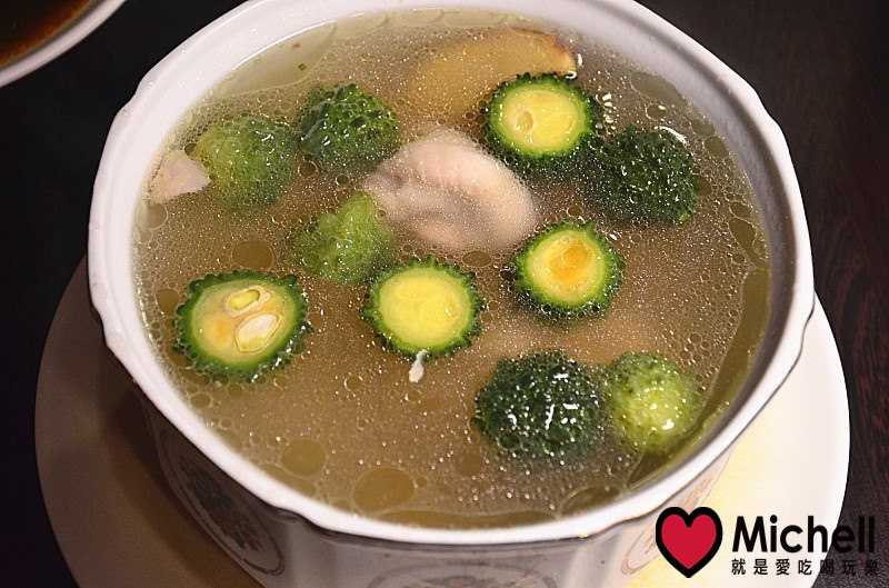 桃園市【活跳跳活蝦餐廳】