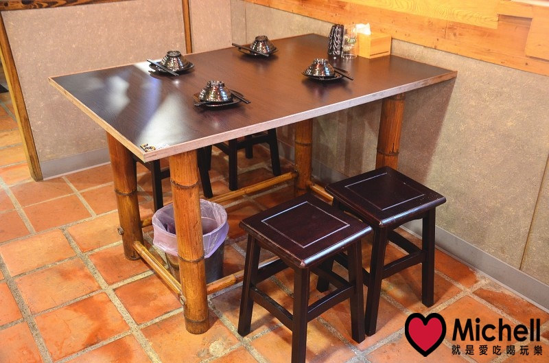 桃園市【活跳跳活蝦餐廳】