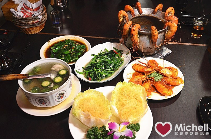 桃園市【活跳跳活蝦餐廳】