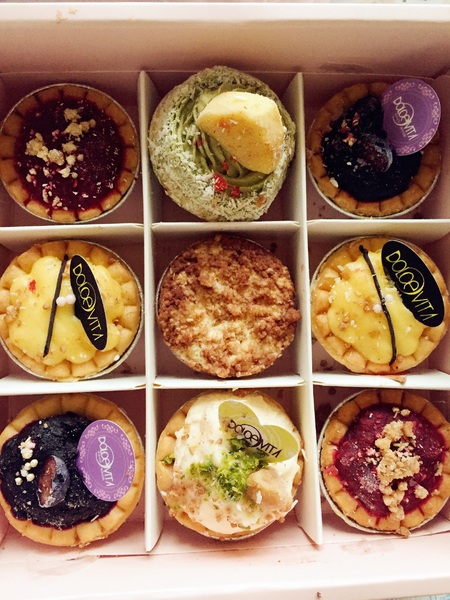 DolceVita多茄米拉創意甜點：[宅配]多茄米拉 -米拉繽紛塔->美味的療癒系宅配甜點 ，還有精緻的母親節蛋糕喔!