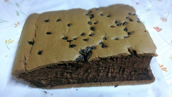 胖貢貢古早味蛋糕：【台北@士林】 胖貢貢 /古早味蛋糕/ 芝山捷運站1號出口