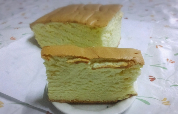 胖貢貢古早味蛋糕：【台北@士林】 胖貢貢 /古早味蛋糕/ 芝山捷運站1號出口