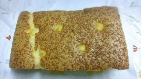 胖貢貢古早味蛋糕：【台北@士林】 胖貢貢 /古早味蛋糕/ 芝山捷運站1號出口