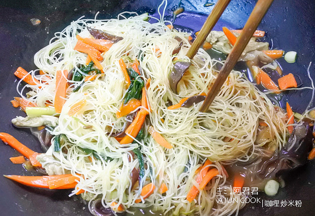 味全高鮮日式咖哩粉_咖哩炒米粉_咖哩雞肉串_咖哩蔬菜棒_阿君君-24-7084