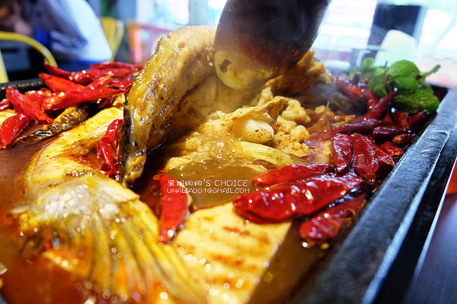 水貨炭火烤魚重慶豆花烤魚-魚