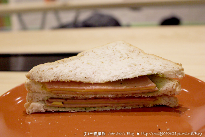 東旅背包客早餐