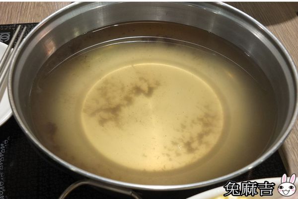 先精緻火鍋 (16).jpg