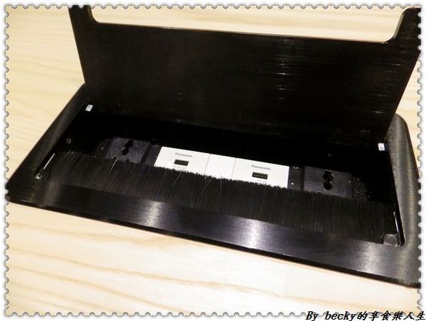 東旅背包客：<宜蘭輕旅行|住宿>礁溪車站/平價溫泉住宿/東旅背包客/青年旅館/礁溪轉運站/東旅 East Hostel