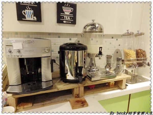 東旅背包客：<宜蘭輕旅行|住宿>礁溪車站/平價溫泉住宿/東旅背包客/青年旅館/礁溪轉運站/東旅 East Hostel