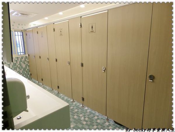 東旅背包客：<宜蘭輕旅行|住宿>礁溪車站/平價溫泉住宿/東旅背包客/青年旅館/礁溪轉運站/東旅 East Hostel