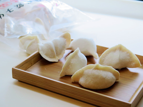 惡魔撒蛋：惡魔撒蛋。不必沾醬就好好吃的宅配水餃/ 多種口味/ 團購美食團