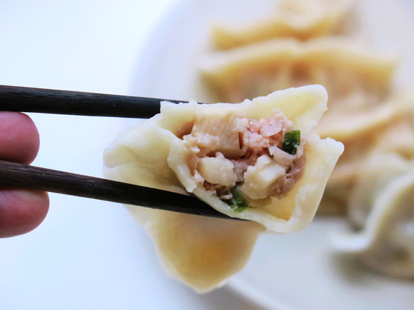 惡魔撒蛋：惡魔撒蛋。不必沾醬就好好吃的宅配水餃/ 多種口味/ 團購美食團