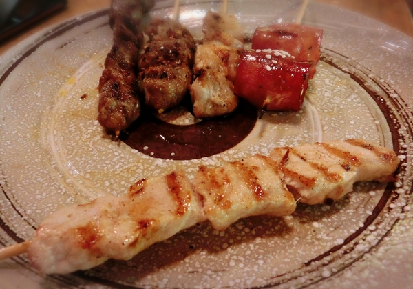 大樂串燒：【新北@中和】南勢角捷運站周邊美食 大樂串燒 / 中和居酒屋 / 捷運南勢角 / 寵物友善餐廳