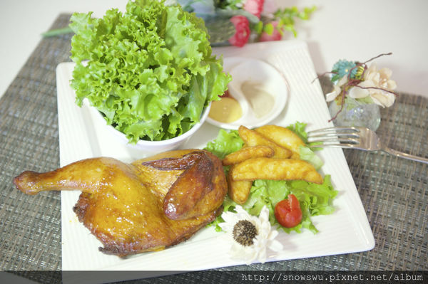 Oyami cafe(板橋店)：Oyami 板橋新埔店