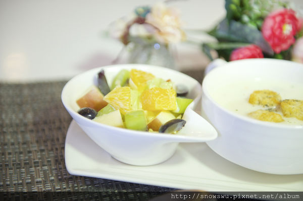 Oyami cafe(板橋店)：Oyami 板橋新埔店