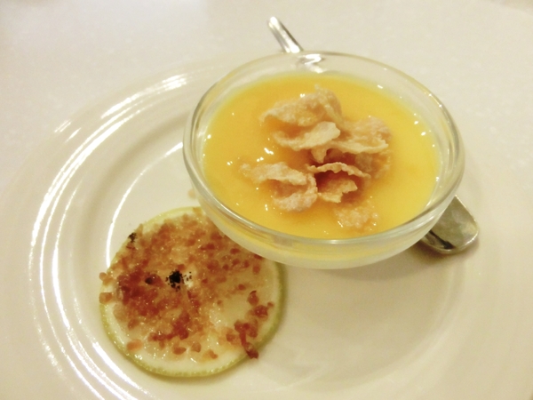 Oyami cafe(板橋店)： 【新北@板橋】 Oyami cafe 板橋美食 / 下午茶 / 義大利麵  / 鬆餅/ WIFI