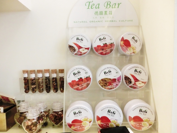 Oyami cafe(板橋店)： 【新北@板橋】 Oyami cafe 板橋美食 / 下午茶 / 義大利麵  / 鬆餅/ WIFI