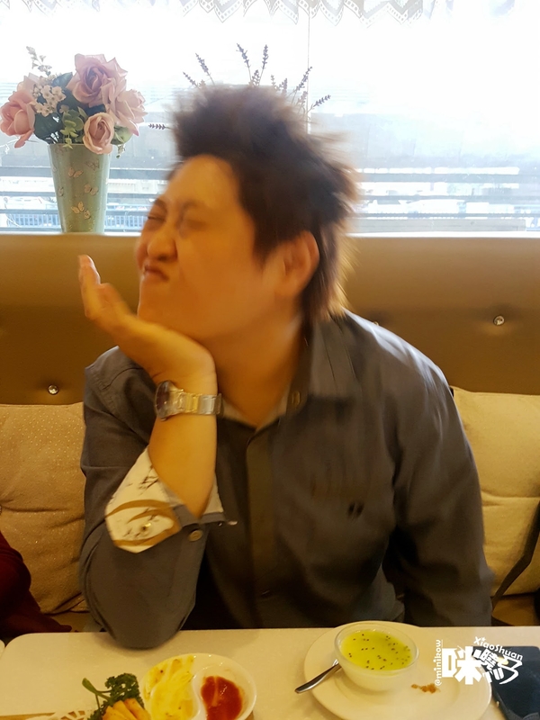 【板橋新埔下午茶】Oyami cafe 義式下午茶 飯後開胃甜點檸檬糖果薄片(泡泡絨).jpg - 【板橋新埔下午茶】Oyami cafe 義式下午茶 姊妹聚餐優選 夢幻法式童話時尚鄉村風 ~ 鬆餅、