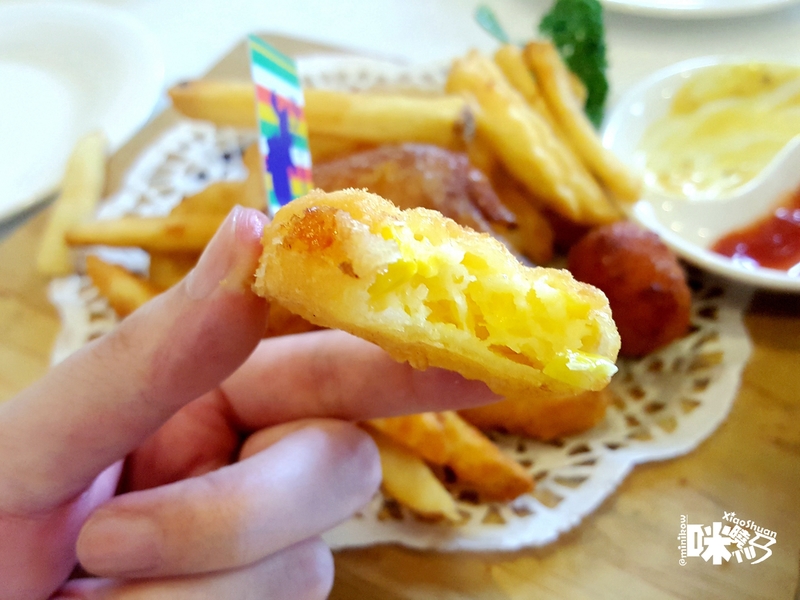 【板橋美食】Oyami cafe 義式下午茶 美式歡樂組合玉米可樂餅 - 【板橋新埔下午茶】Oyami cafe 義式下午茶 姊妹聚餐優選 夢幻法式童話時尚鄉村風 ~ 鬆餅、