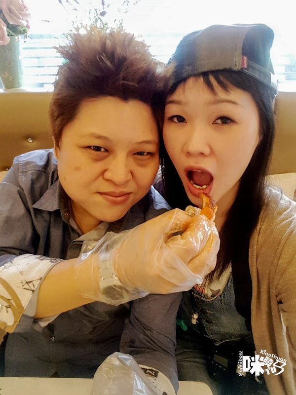 【板橋新埔下午茶】Oyami cafe 義式下午茶 迷迭炭烤奶油半雞套餐.jpg - 【板橋新埔下午茶】Oyami cafe 義式下午茶 姊妹聚餐優選 夢幻法式童話時尚鄉村風 ~ 鬆餅、