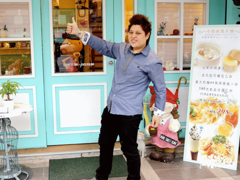 【板橋新埔下午茶】Oyami cafe 義式下午茶　新埔捷運三號出口 值得回味的平價美食 慶生 聚餐最佳選擇-ANIMATION.gif - 【板橋新埔下午茶】Oyami cafe 義式下午茶 姊妹聚餐優選 夢幻法式童話時尚鄉村風 ~ 鬆餅、