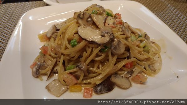 P_20170501_182824_vHDR_Auto