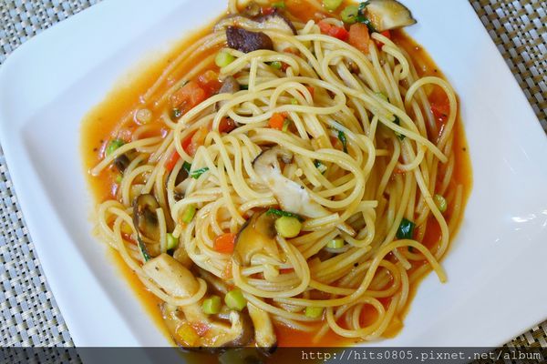 P1130842 (1280x854).jpg