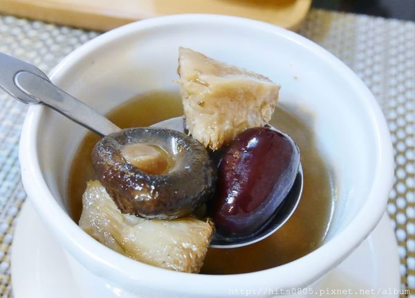 P1130854 (1280x918).jpg