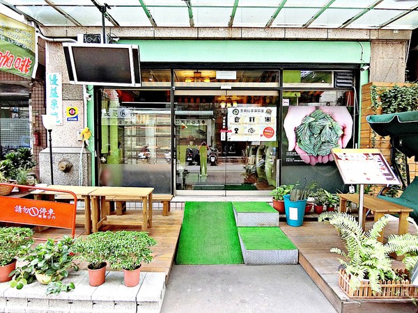 cm20170527___802f5a488bbe7abaf2a42f5b2a4