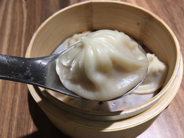 蒸豐吃處(板橋店)：【新北@板橋】捷運板橋府中站 / 蒸豐吃處 港式飲茶29元起 / CP值超高平價餐廳/免服務費免茶資/ 有WIFI