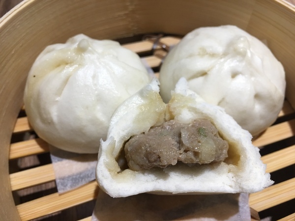 蒸豐吃處(板橋店)：【新北@板橋】捷運板橋府中站 / 蒸豐吃處 港式飲茶29元起 / CP值超高平價餐廳/免服務費免茶資/ 有WIFI