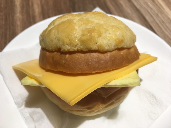 蒸豐吃處(板橋店)：【新北@板橋】捷運板橋府中站 / 蒸豐吃處 港式飲茶29元起 / CP值超高平價餐廳/免服務費免茶資/ 有WIFI