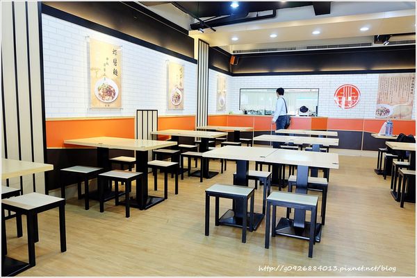 1498895229-3175272973_n.jpg?v=1498895232