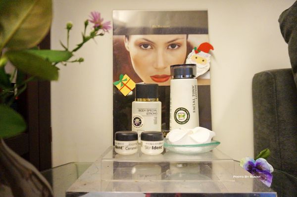 1498448404-4121552708_n.jpg?v=1498448405