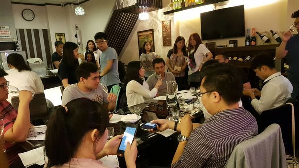 1498142563-773141357_n.jpg?v=1498142610