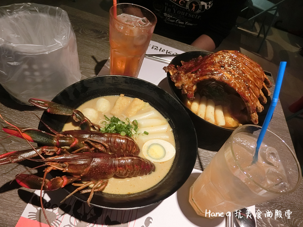 1498088617-1544317787_n.png?v=1498088619