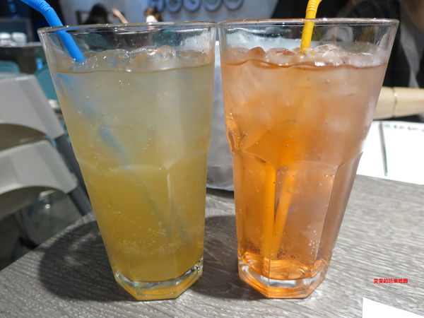 1499088094-252527600_n.jpg?v=1499088142