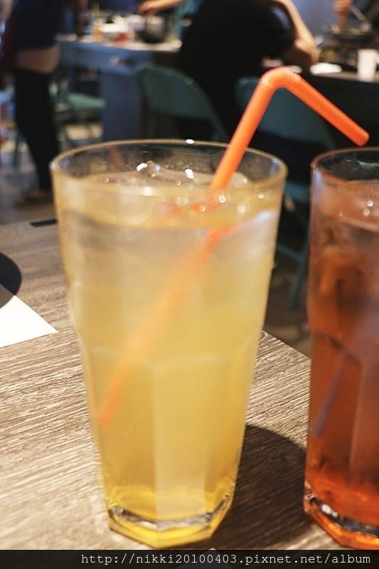 1499168395-219156026.jpg?v=1499168405