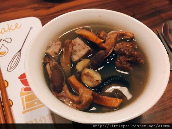 1498462950-3194271264_n.jpg?v=1498462966