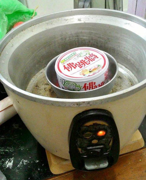 鴻展食品生技股份有限公司：鮮盒子-軒閣食品